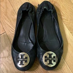 Tory burch black leather flats 7.5
